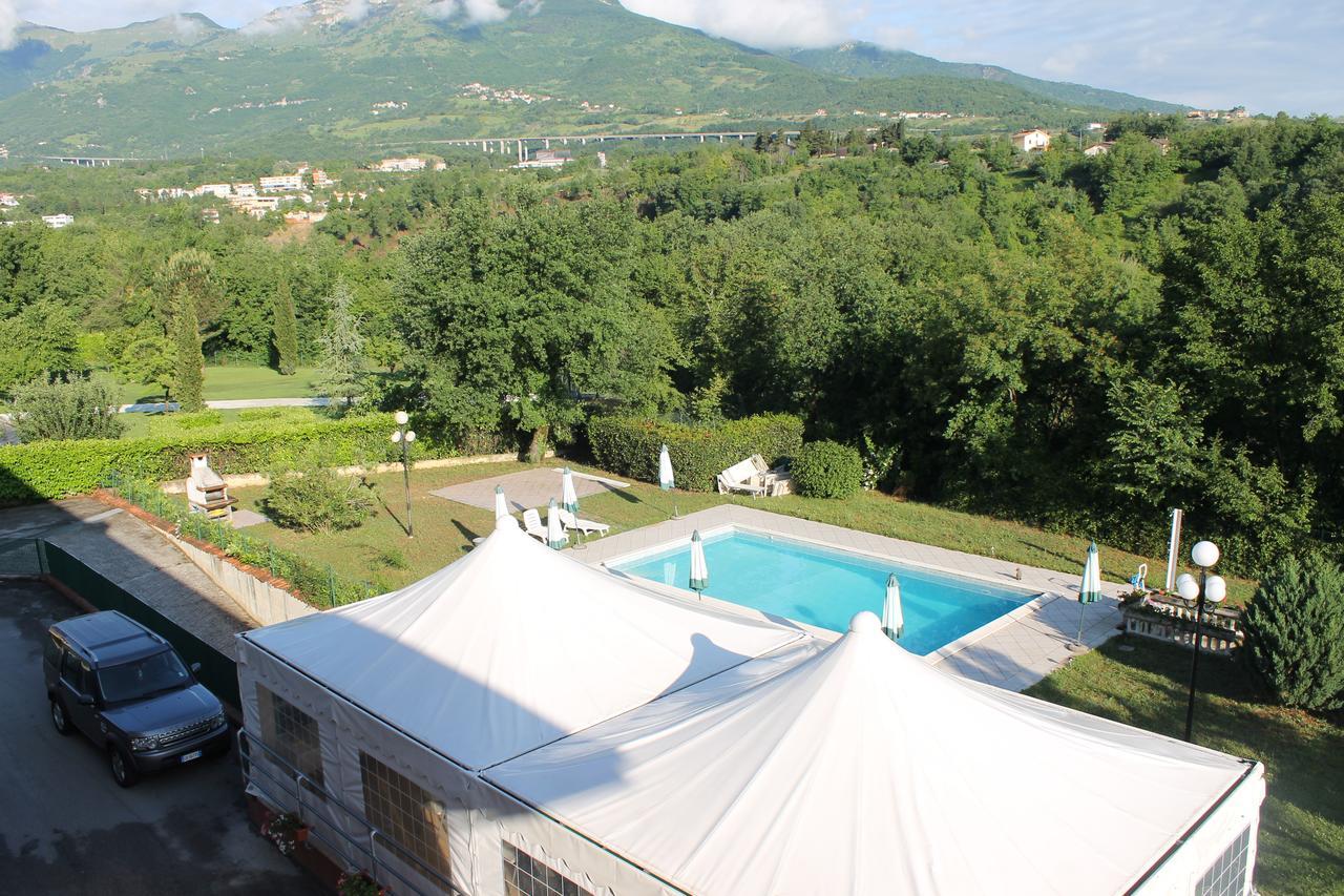 Residence La Piscina Isola del Gran Sasso dʼItalia Exterior foto